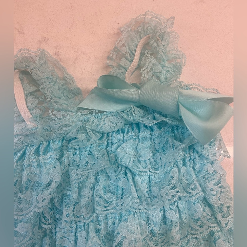 Infant Lace Romper - Picture 4 of 4